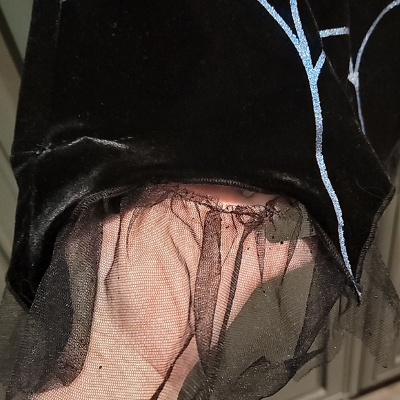 Vampirina Costume Dress - Picture 3 of 7